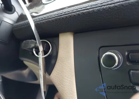 2014 BMW Z4 Sdrive28I z USA, uszkodzony, nr VIN WBALL5C58EJ105974